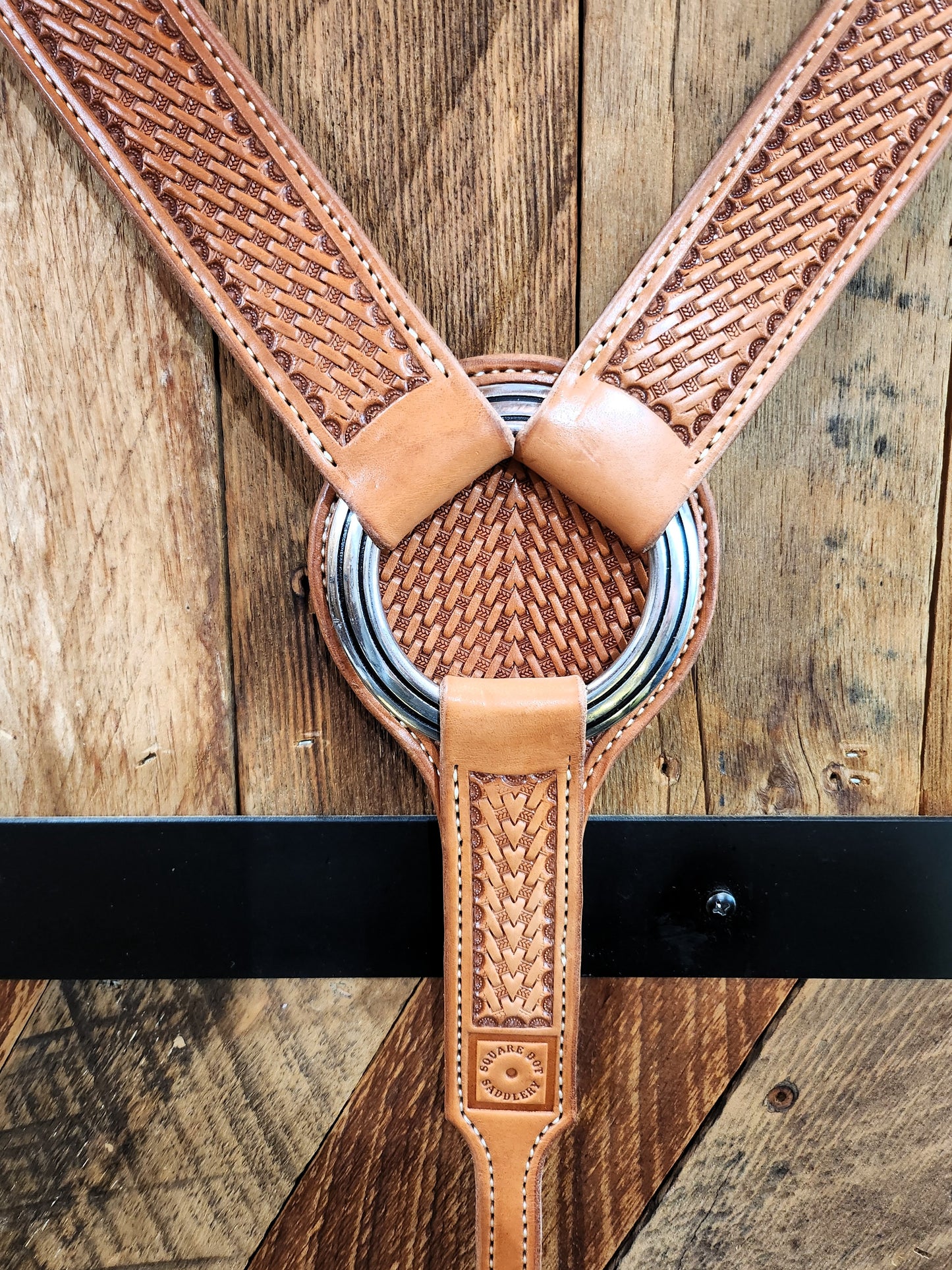 Basket Stamped Breast Collar w/Stainless Hardware