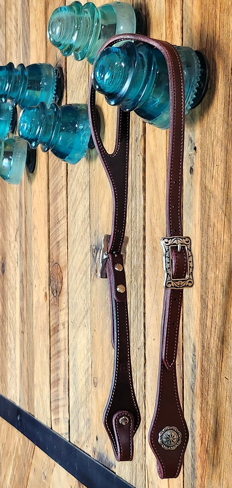 Split Ear Headstall, Latigo w/Floral Stainless Hardware