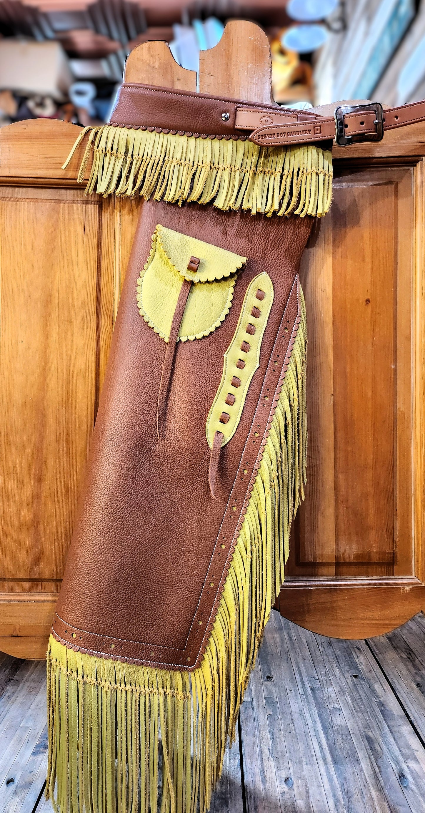 Armitas, Two Tone, Tobacco w/ Bucktan Fringe and Pockets, left side