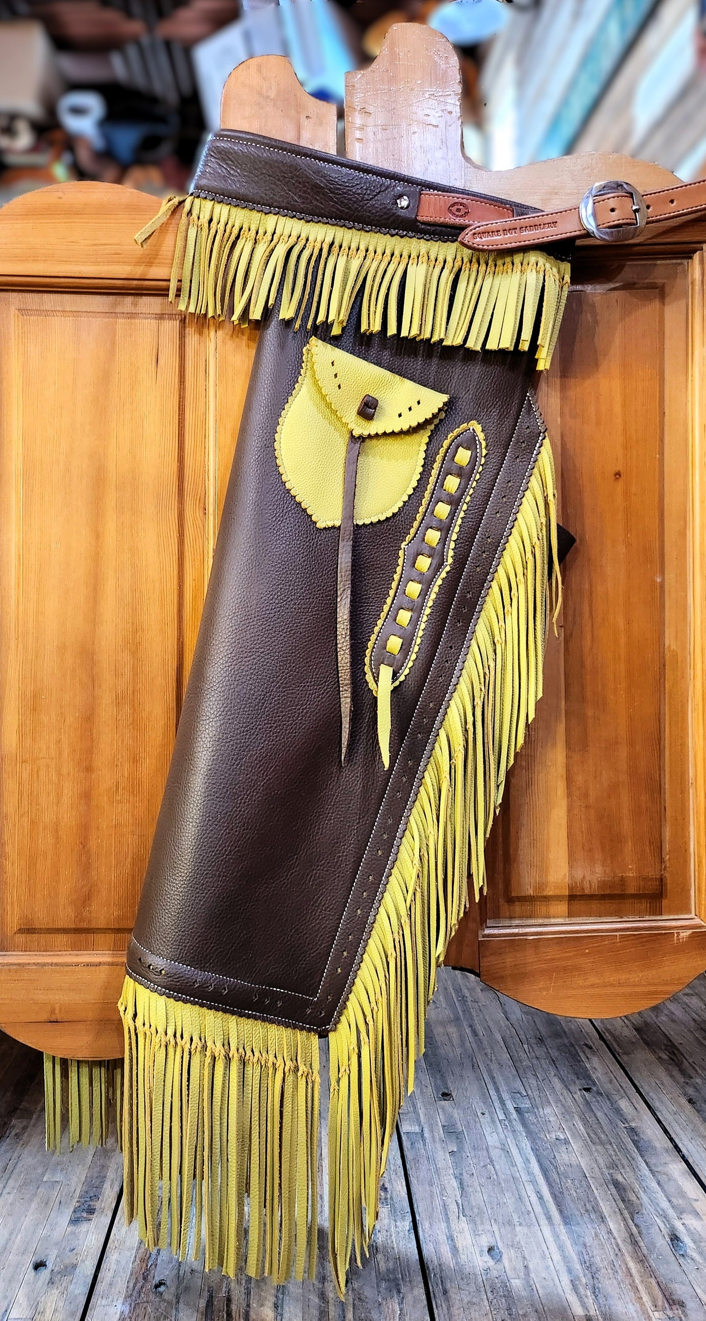 Armitas, Two Tone, Cocoa w/ Bucktan Fringe and Pockets, Left Side