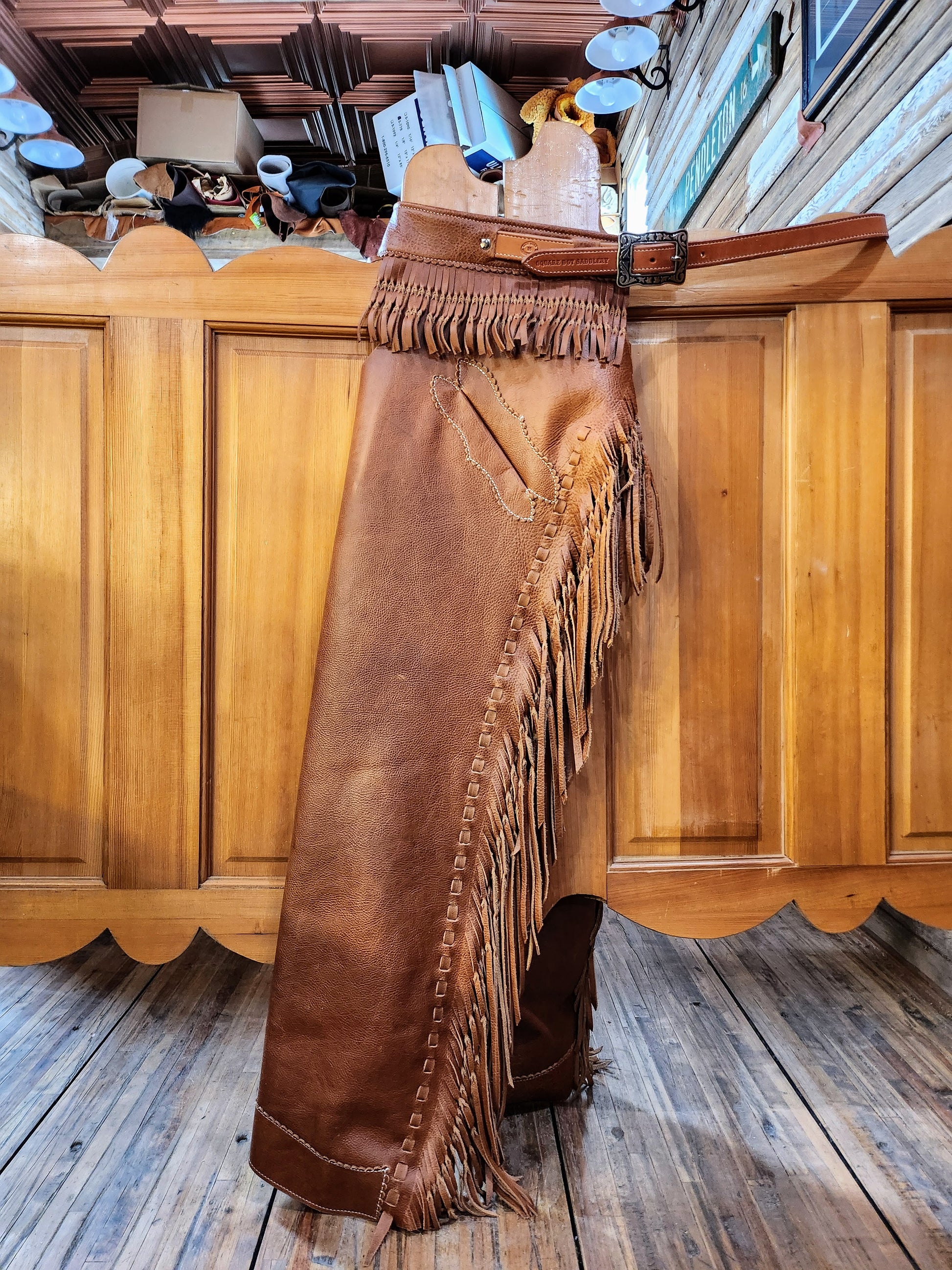 custom armitas style shotgun chaps, left side