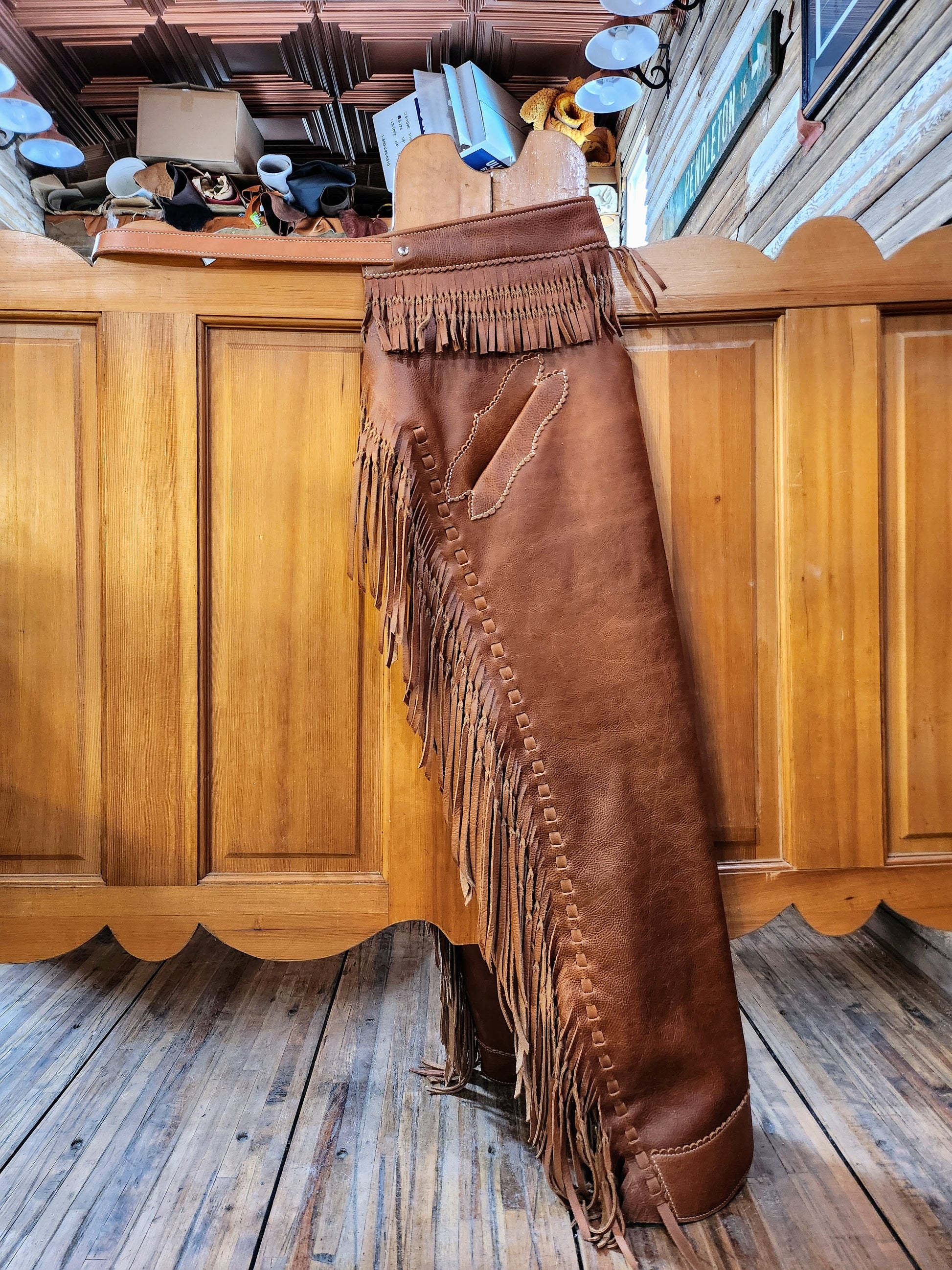 custom armitas style shotgun chaps, right side